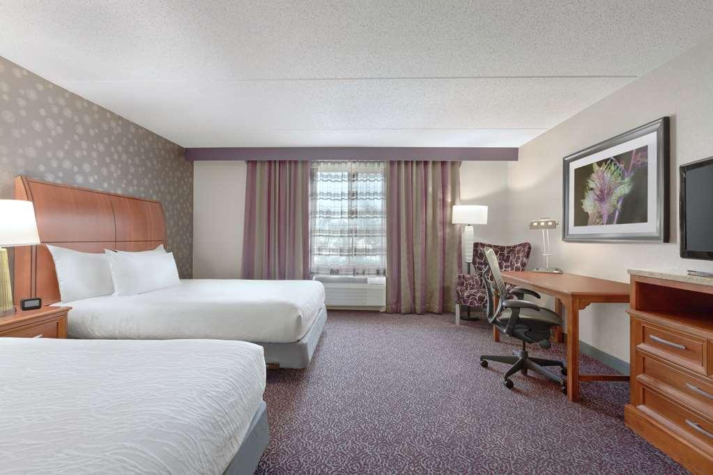 Hilton Garden Inn Springfield Phòng bức ảnh