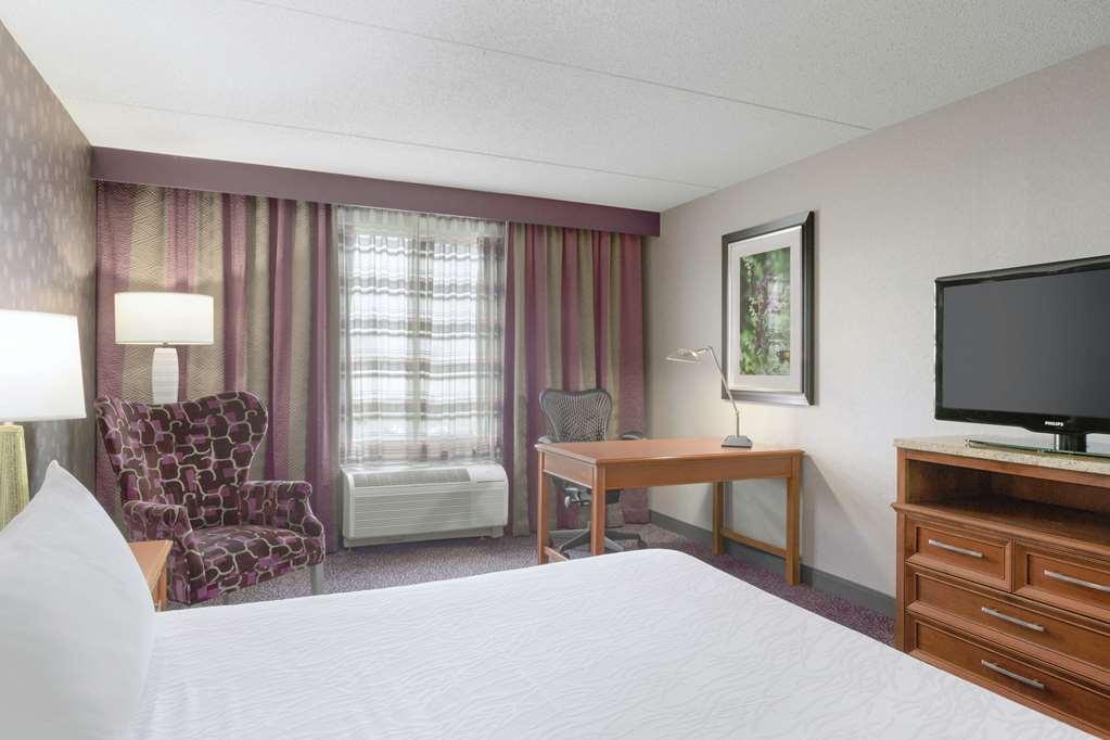 Hilton Garden Inn Springfield Phòng bức ảnh