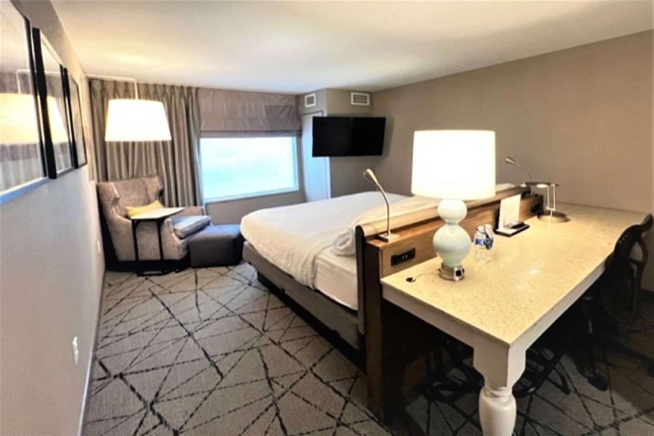 Hilton Garden Inn Springfield Ngoại thất bức ảnh