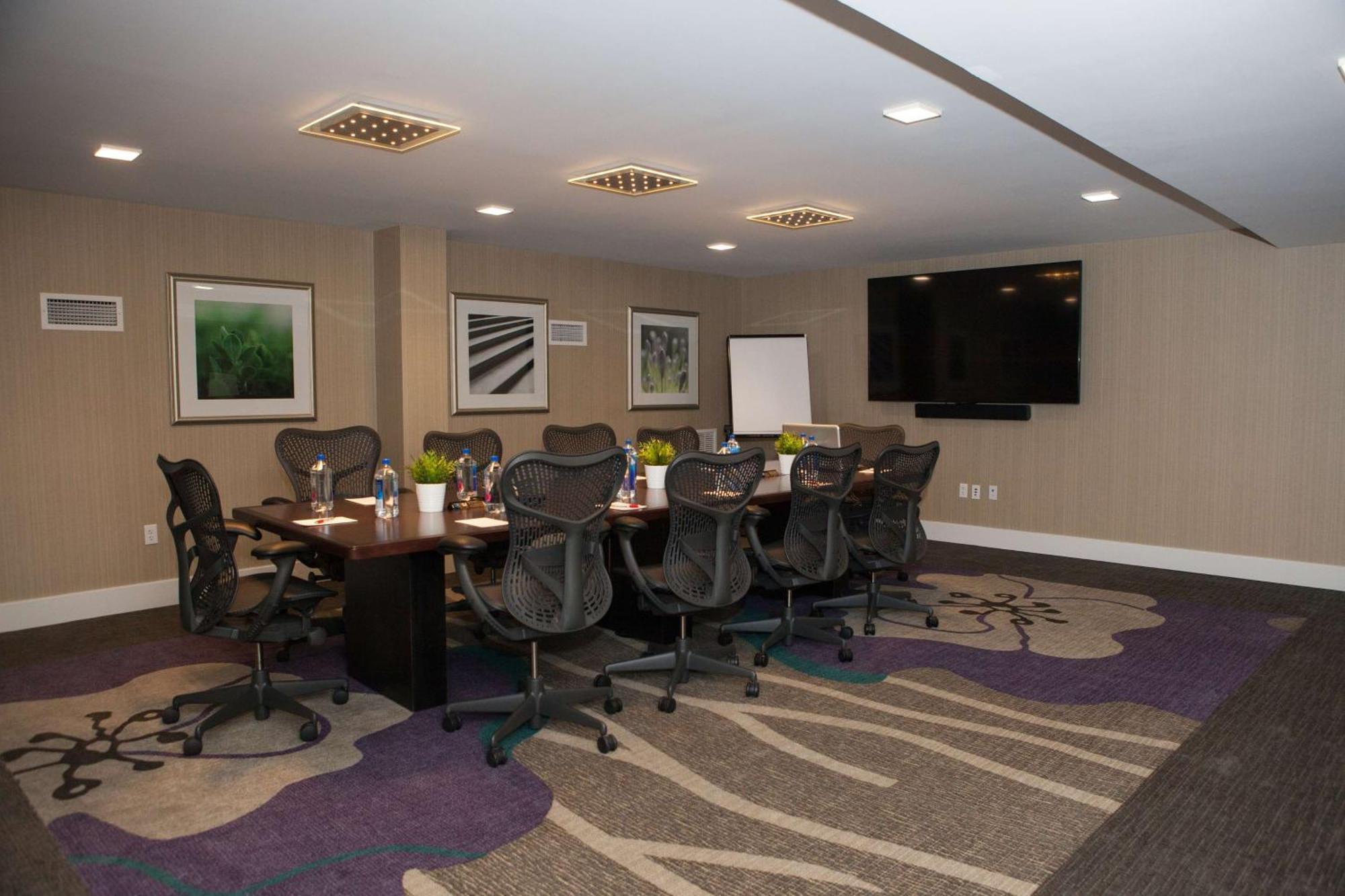 Hilton Garden Inn Springfield Ngoại thất bức ảnh