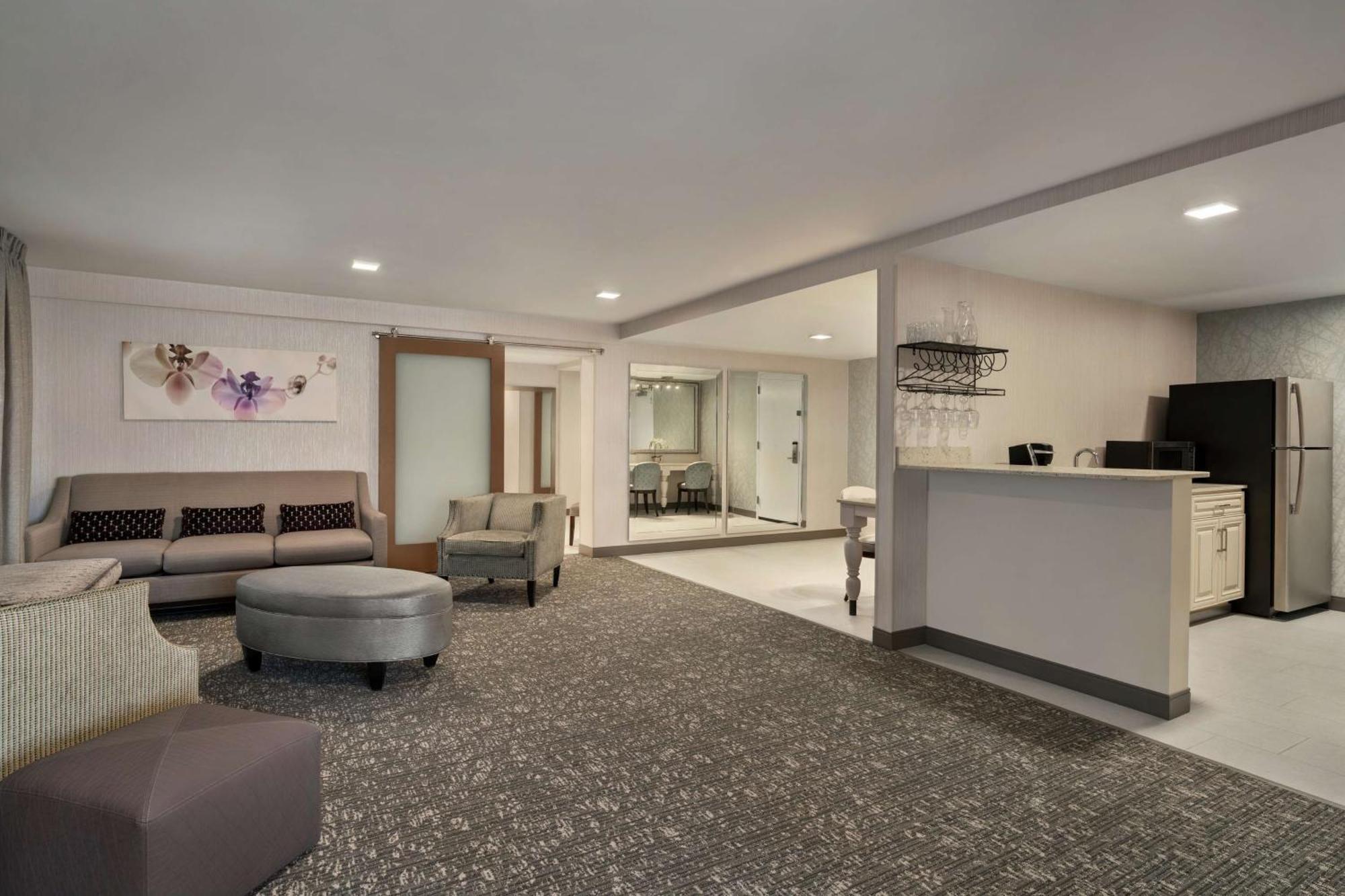 Hilton Garden Inn Springfield Ngoại thất bức ảnh